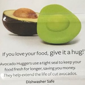 Farberware Set of 2 Food Hugger Avocado Food Storage Solution